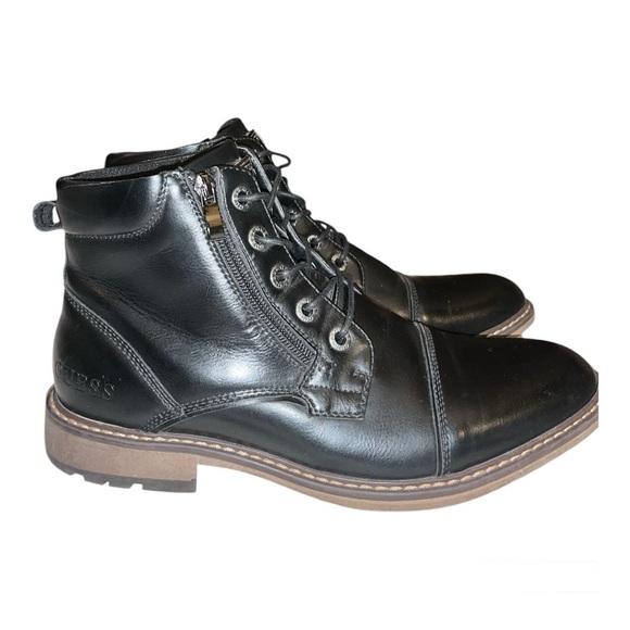 Men’s black GUESS boots. Size 10M - Picture 2 of 10